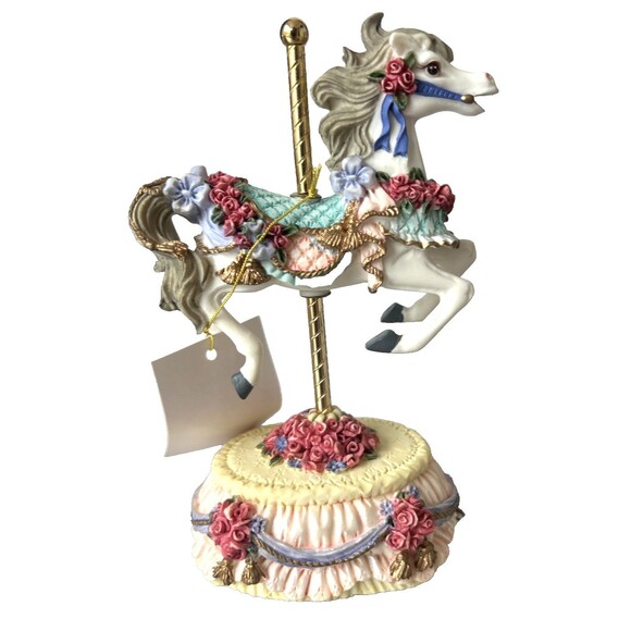 Musical Carousel Horse Heritage House County Fair Collection-Plays Yesterday-NEW - Picture 1 of 8